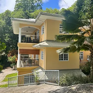 Апартаменты Bay View, Анс-Руаяль